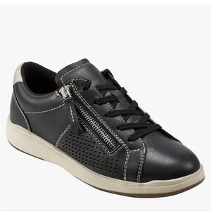 Earth Origins Etta Sneakers